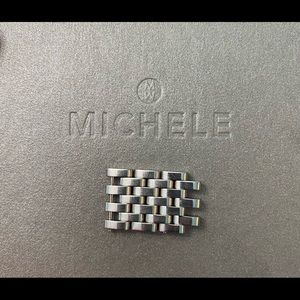 Links for Michele Deco and CSX